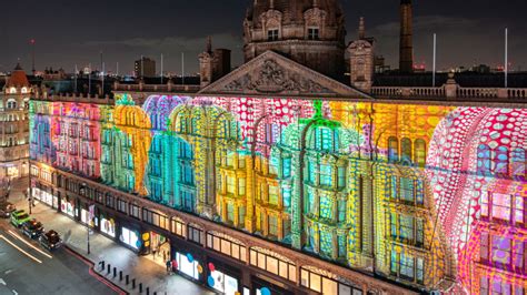 Louis Vuitton Takes over Harrods Façade to Celebrate